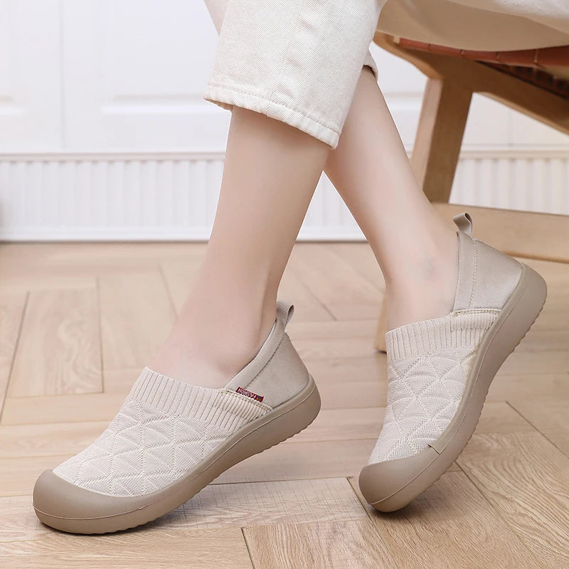 Women's casual sports shoes 2025 new multi-occasion can wear comfortable shoes light cloth home shoes