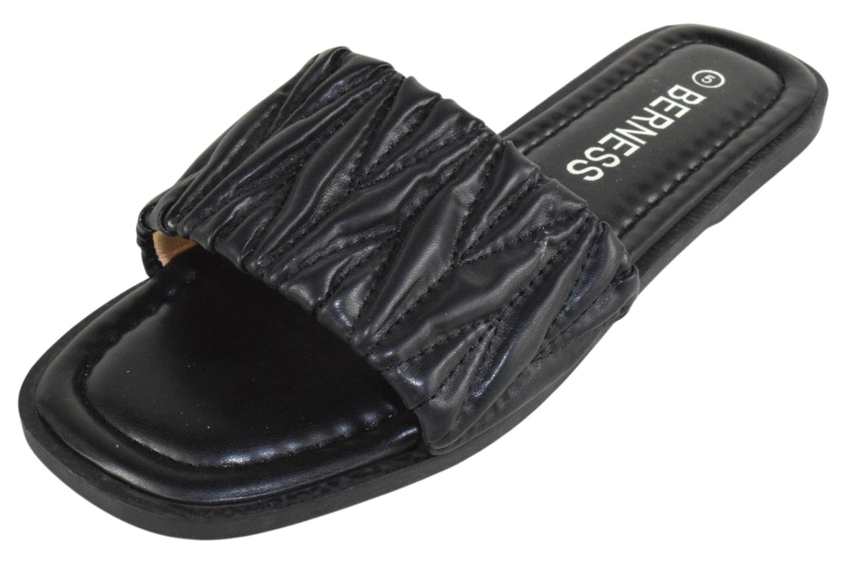 SAANVI Black Berness