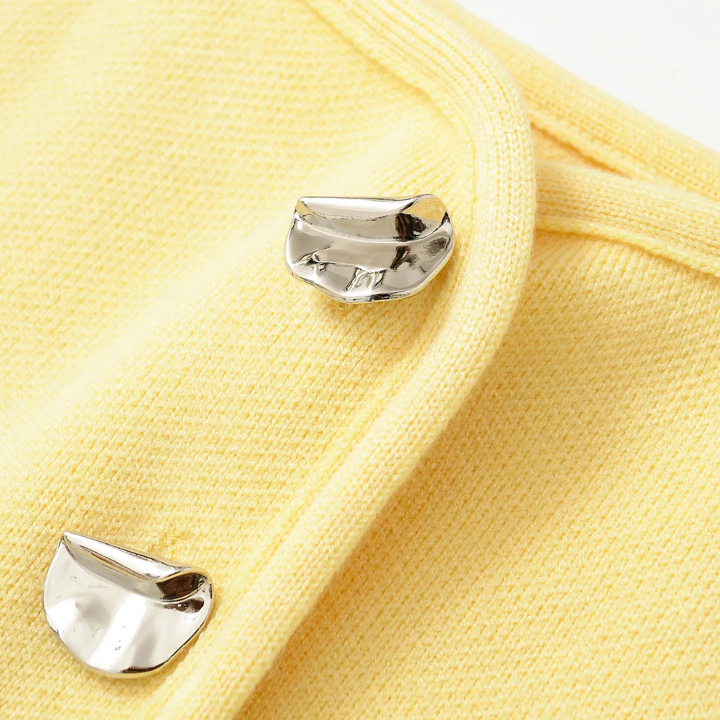 Women's clothing 2025 spring and summer European and American style buttons and small vest suspender top for women