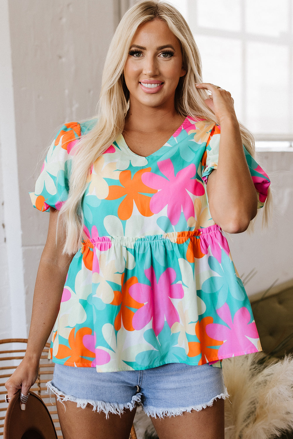 Pink Floral Print Bubble Sleeve V Neck Peplum Blouse